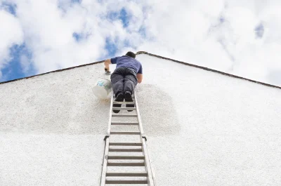 Peinture extérieure à la Tour-en-Jarez — façades et ravalement